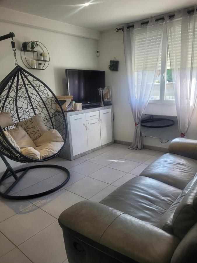 Chambre Chez Hote Sainte-Eulalie  Exteriör bild