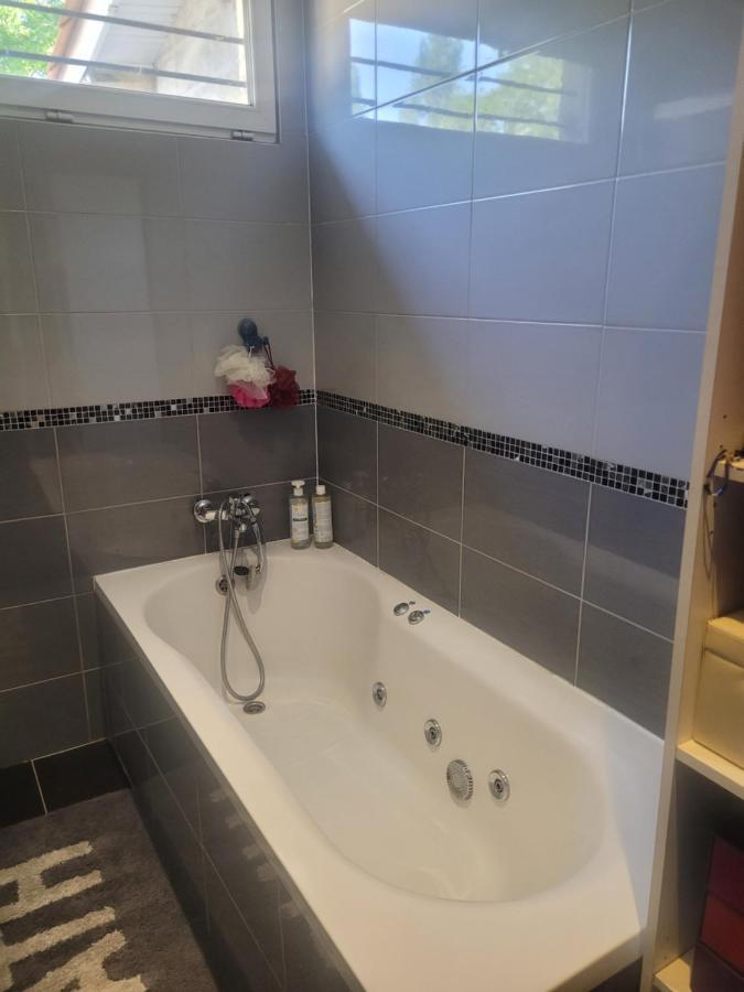 Chambre Chez Hote Sainte-Eulalie  Exteriör bild